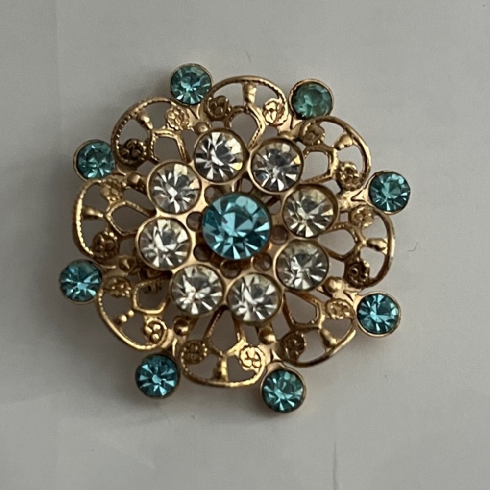 Elegant Gold and Blue Crystal Brooch